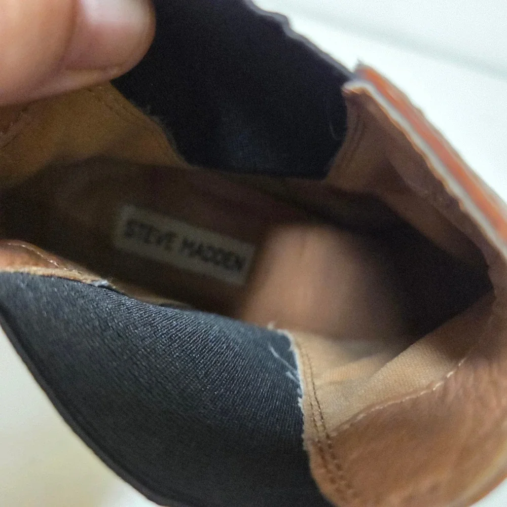 Steve Madden Cognac Brown Leather Pointed Toe Block Heel Chelsea Boots 8.5